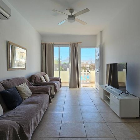 Peaceful Apartment With Double Bed - Oak Breeze Paphos Ngoại thất bức ảnh