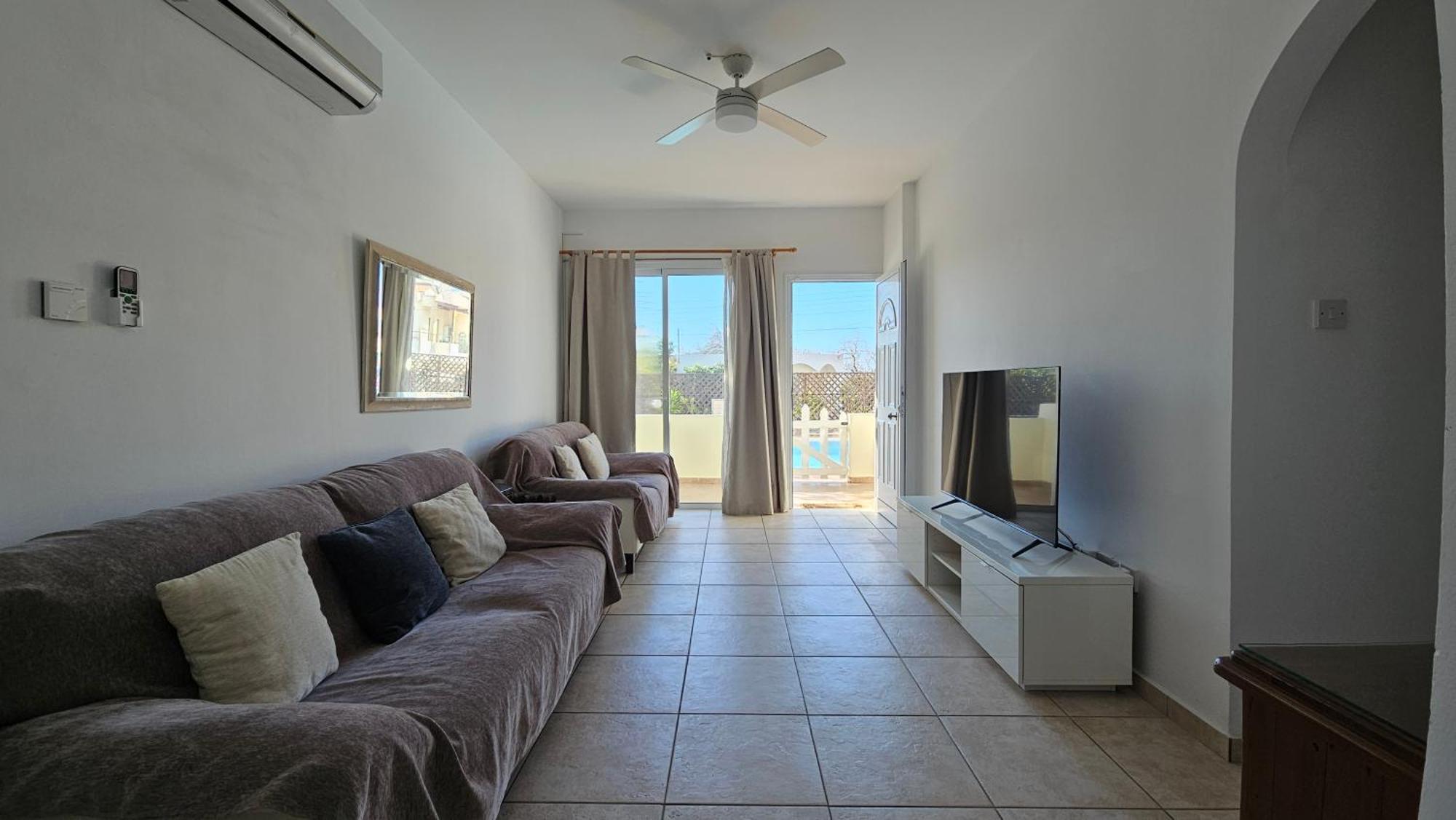 Peaceful Apartment With Double Bed - Oak Breeze Paphos Ngoại thất bức ảnh